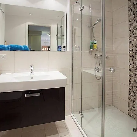 On Balmer 펜션 밤